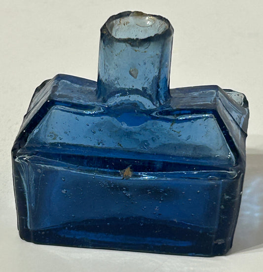 EARLY AMERICAN GLASS BLUE GLASS INK BOTTLE 1ST HALF 19TH CENTURY