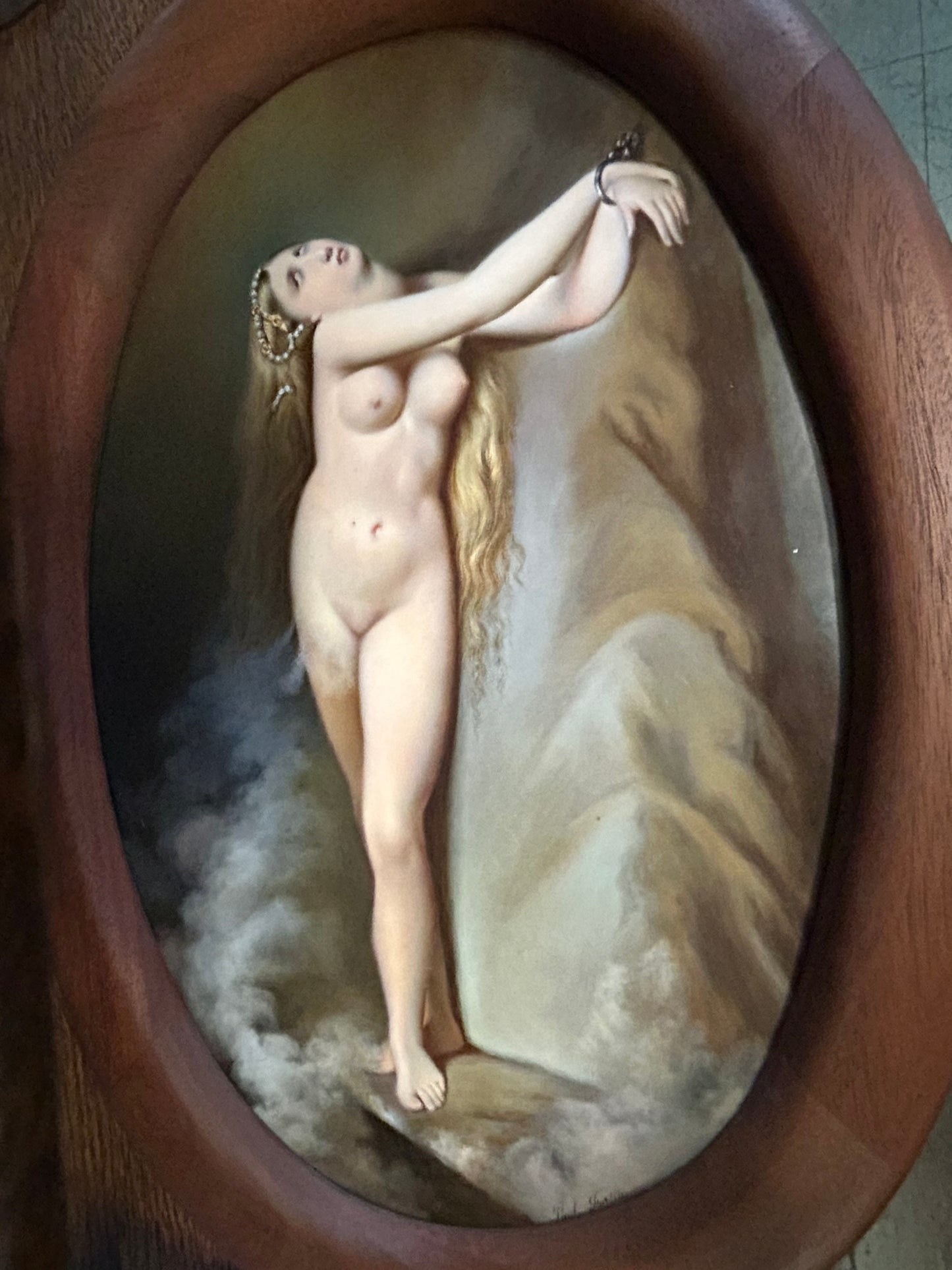HAND PAINTED PORCELAIN ANTIQUE PLAQUE OF ANGELIQUE