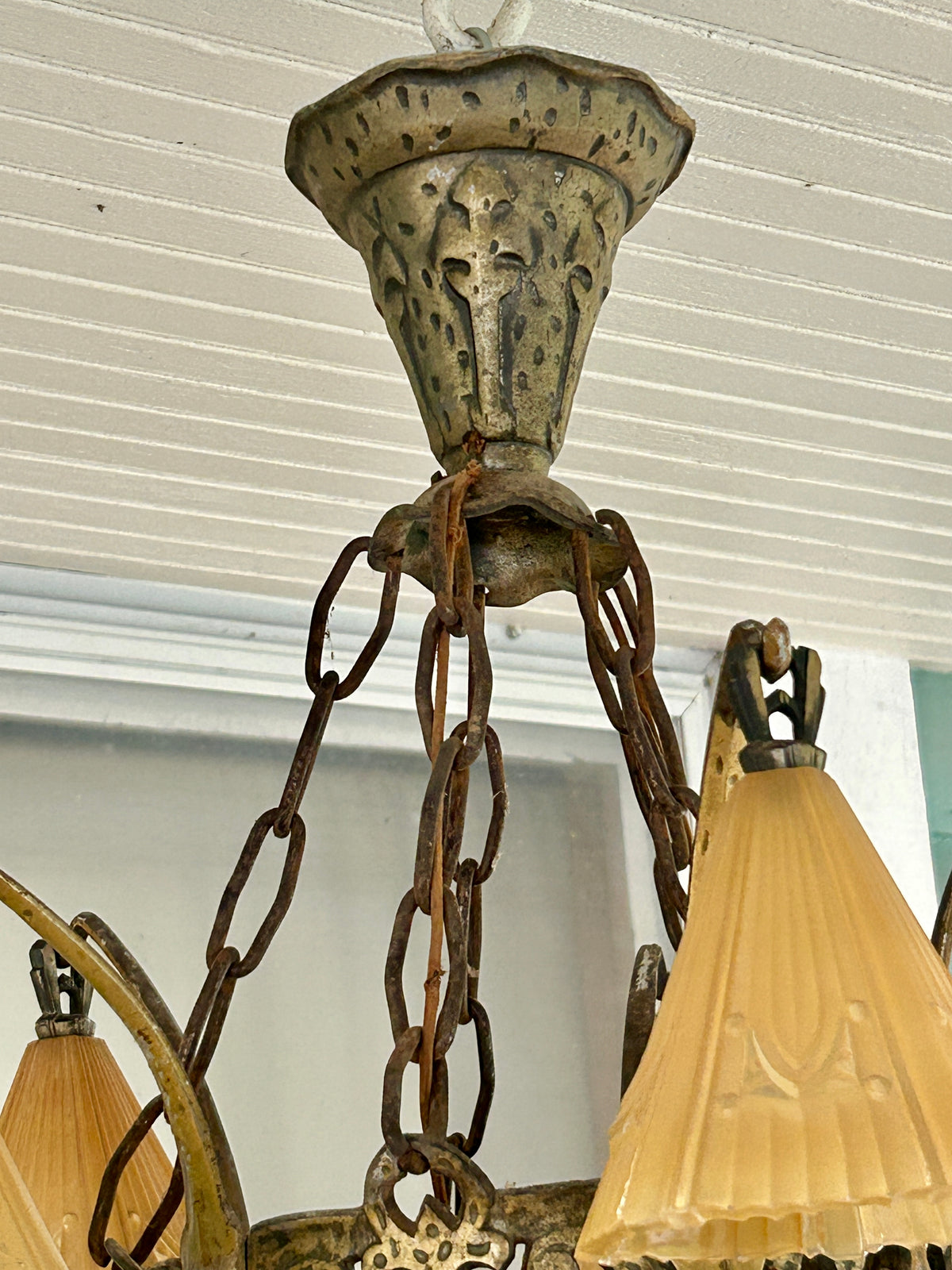 ANTIQUE ART DECO SET OF FOUR HANGING LIGHT FIGURES EACH WITH FIVE ORIGINAL SHADES