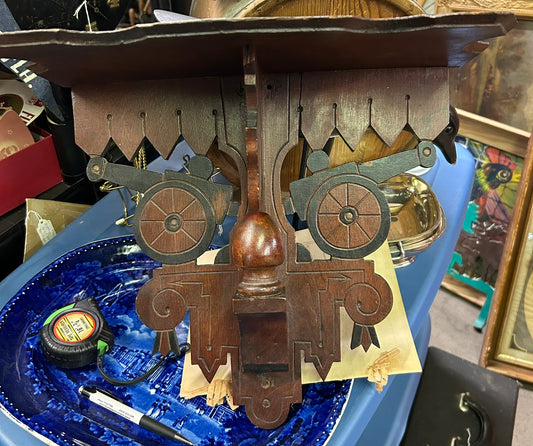 ANTIQUE FOLK ART WOOD SHELF WITH CANNONS AND FLAGS