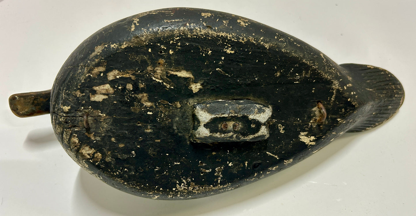 DUCK DECOY BLACK WITH RAISED  FEATHERS