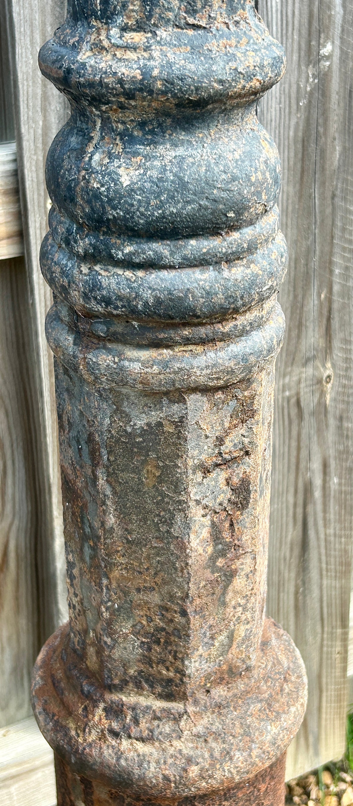 CAST IRON ANTIQUE RARE FIGURAL HITCHING POST SHAPED LIKE RAISED CLENCHED FIST