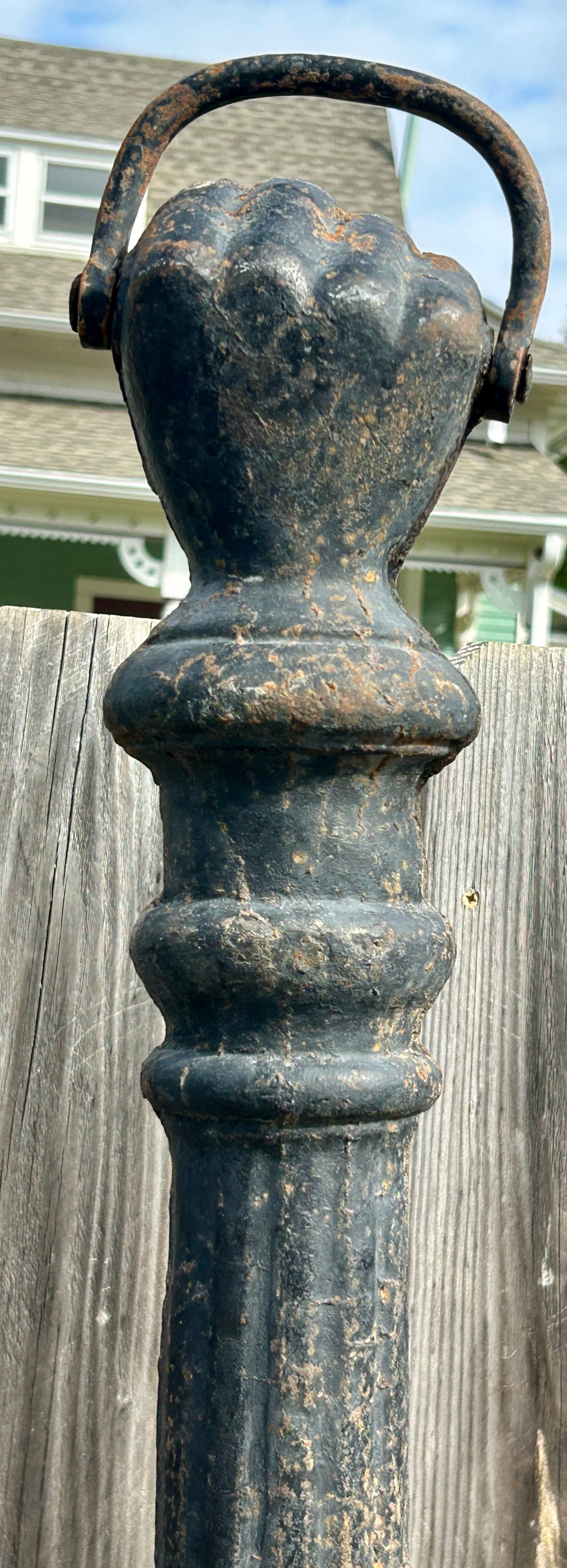 CAST IRON ANTIQUE RARE FIGURAL HITCHING POST SHAPED LIKE RAISED CLENCHED FIST