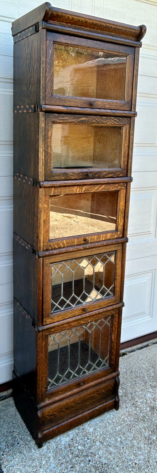 MISSION OAK HALF SIZE FIIVE STACK BOOKCASE WITH LEADED DOORS