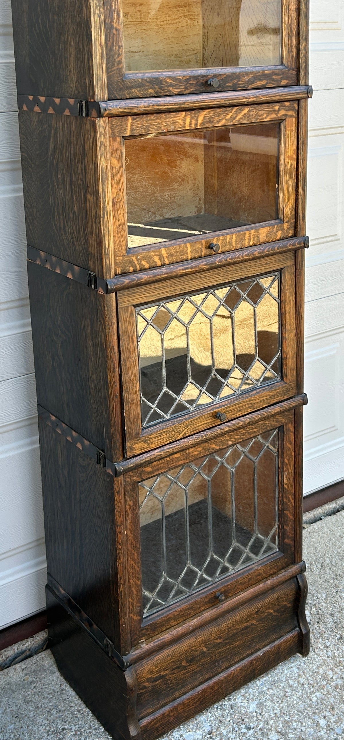 MISSION OAK HALF SIZE FIIVE STACK BOOKCASE WITH LEADED DOORS