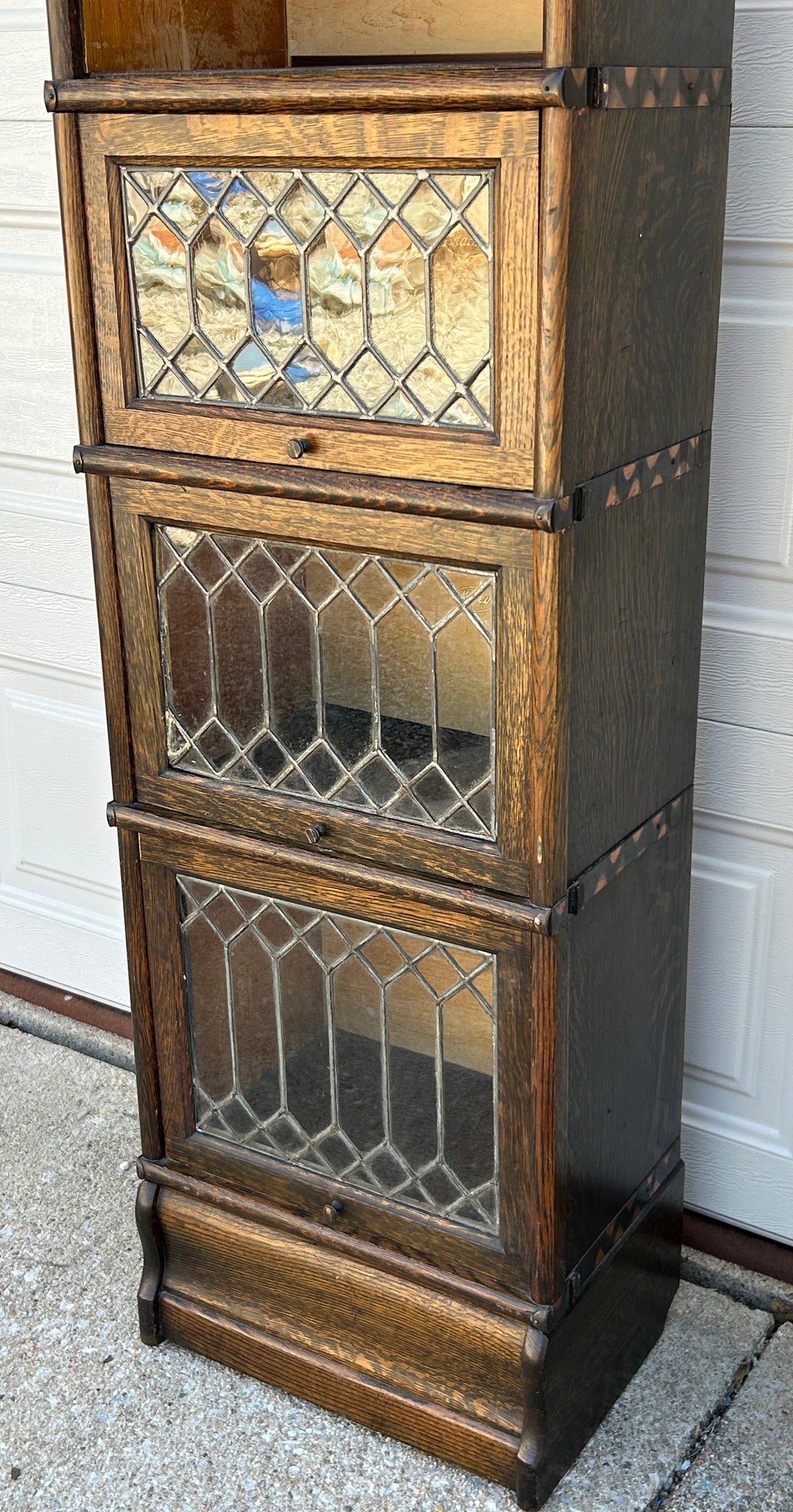 HALF SIZE FIVE STACK MISSION ANTIQUE OAK BOOKCASE WITH THREE LEADED DOOR SECTIONS