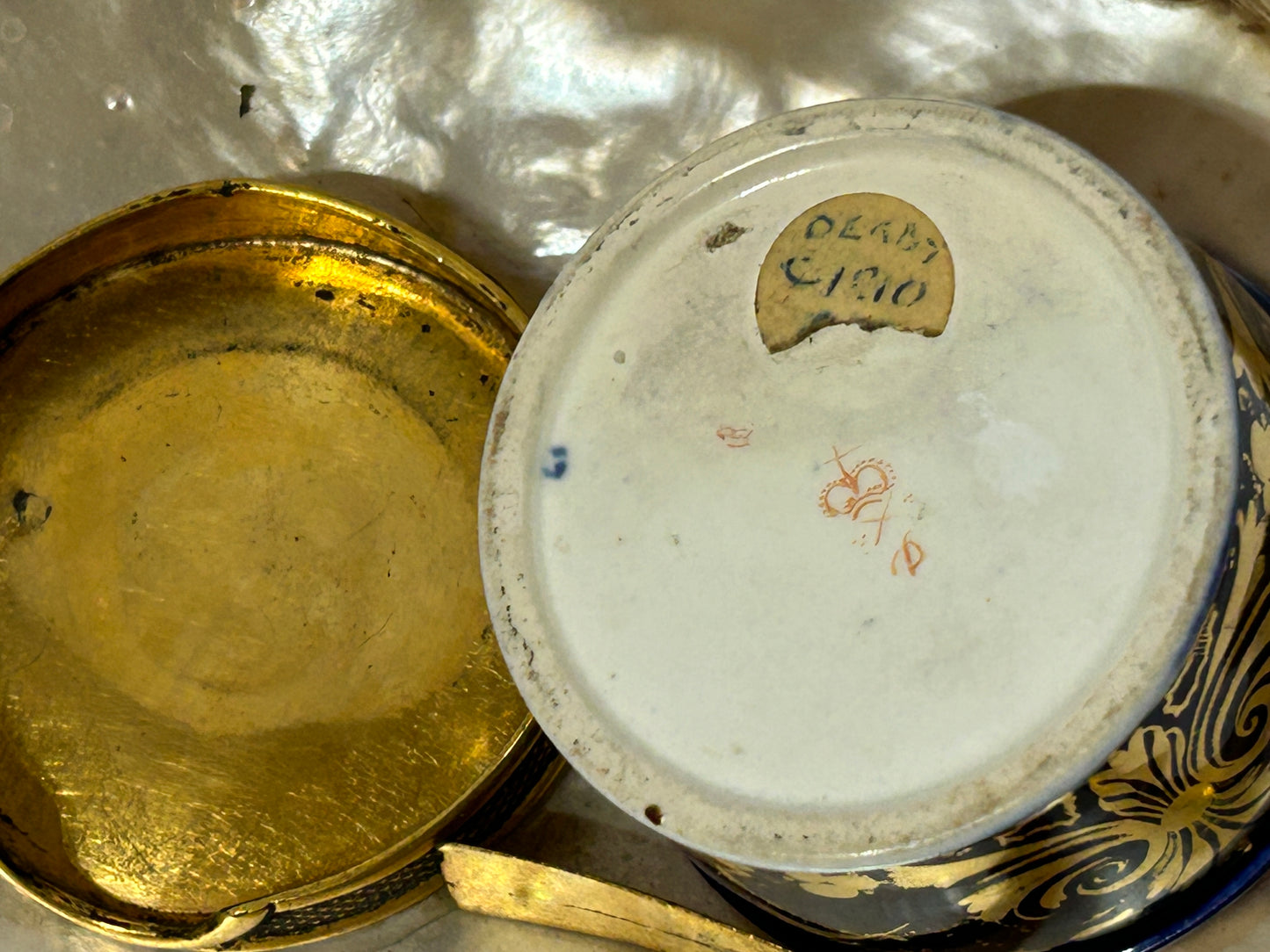 INKWELL WITH MOTHER OF PEARL AND BRONZE TRAY AND DERBY PORCELAIN INKWELL