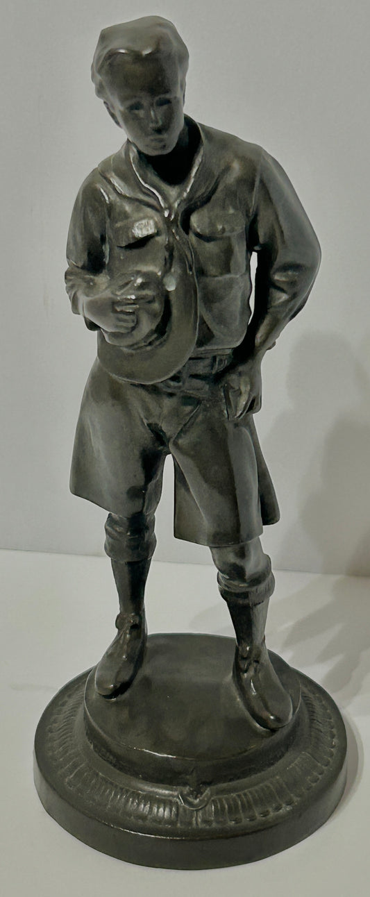 BOY SCOUT EARLY SPELTER METAL STATUE