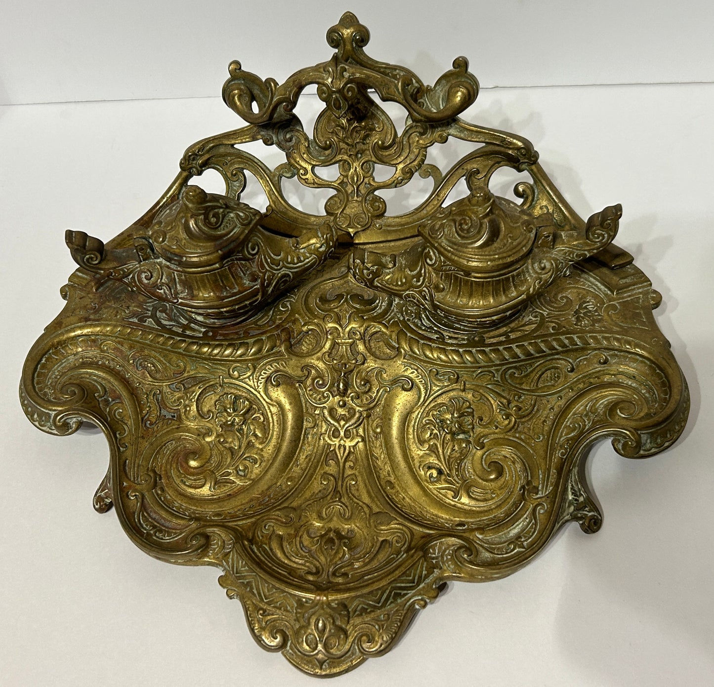 LARGE ANTIQUE FANCY BRASS DOUBLE INKWELL HIGH QUALITY