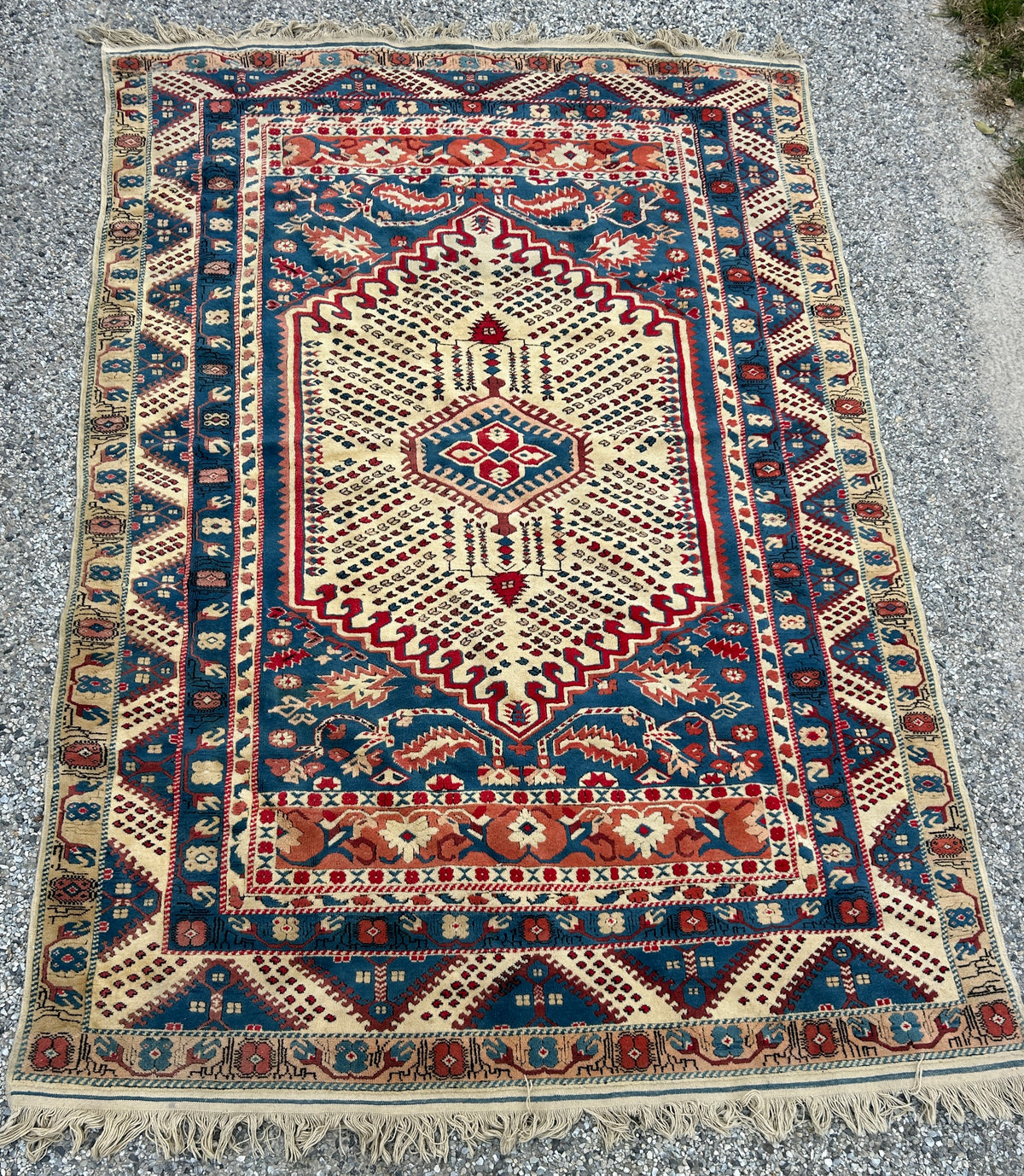 TRIBAL LARGE SIZE RUG IN REDS, BLUES, CREAMS