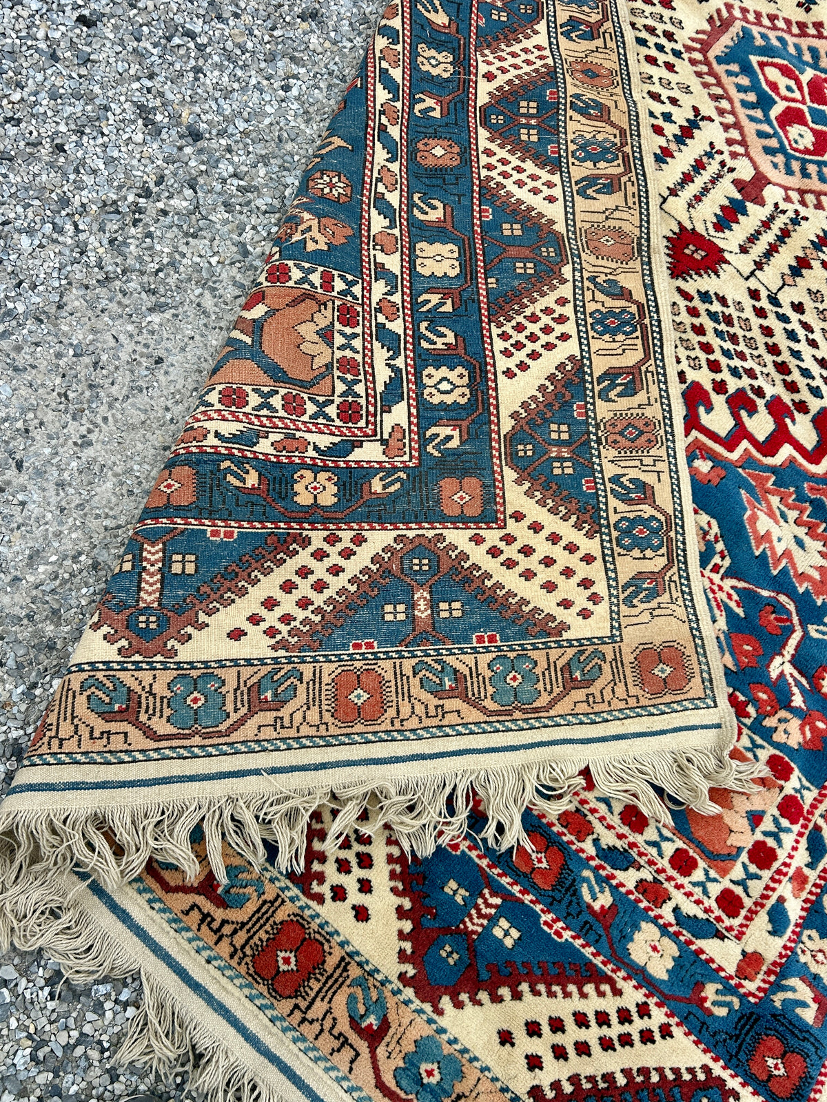 TRIBAL LARGE SIZE RUG IN REDS, BLUES, CREAMS