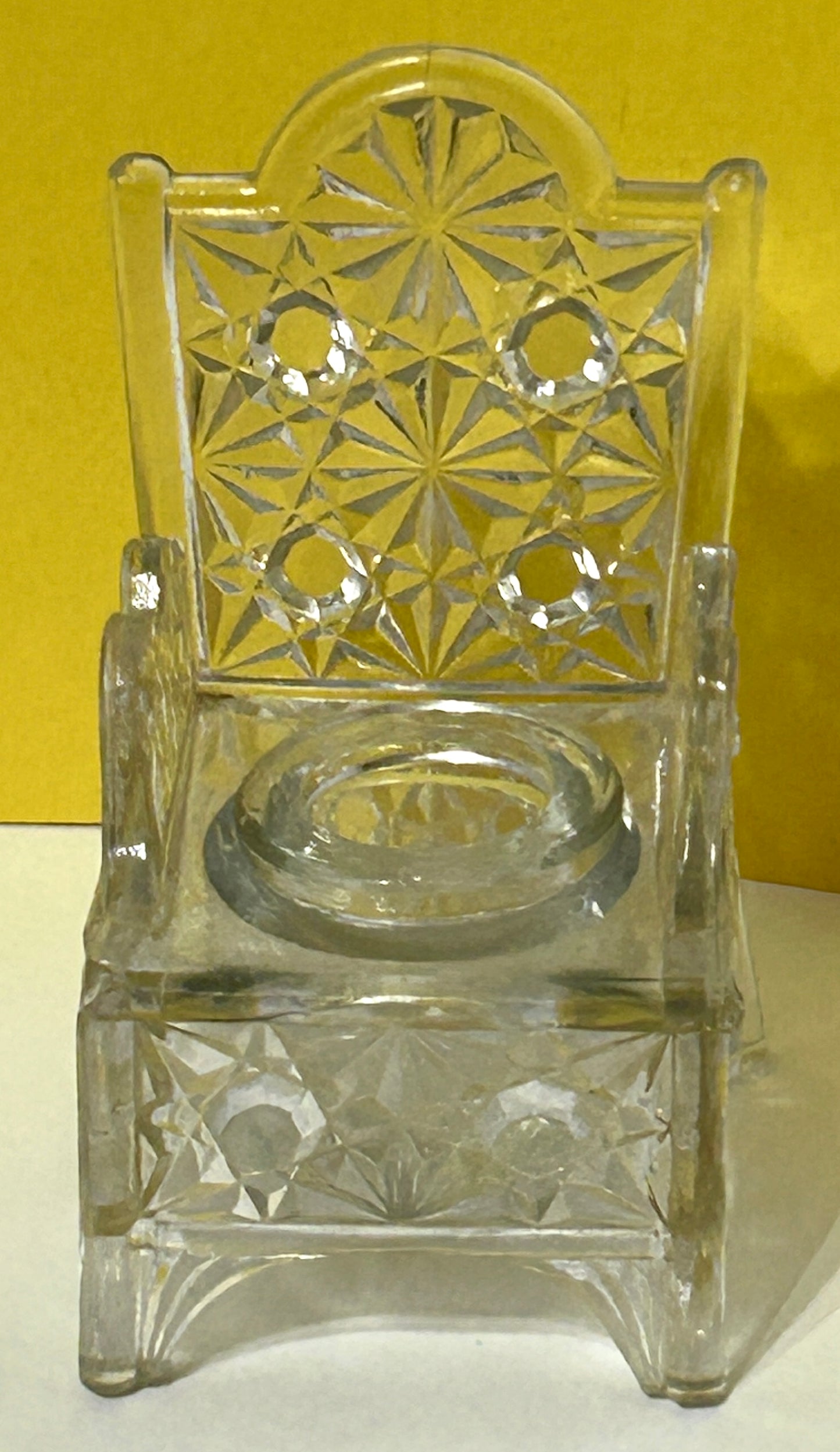 DAISY AND BUTTON PATTERN GLASS FIGURAL CHAIR INKWELL