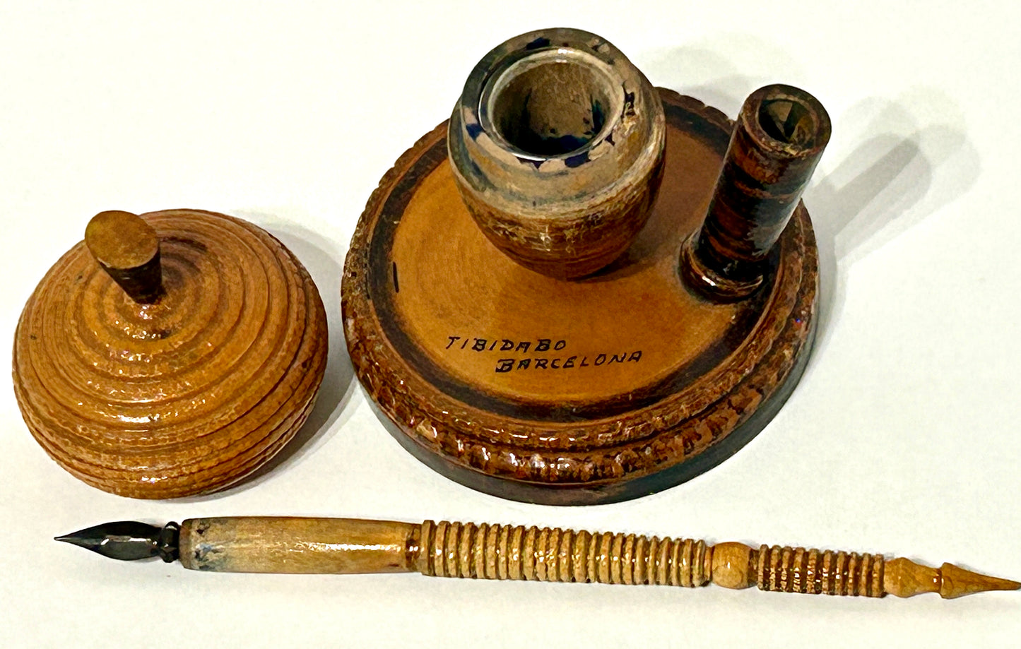 WOODEN ACORN SHAPE INKWELL AND PEN