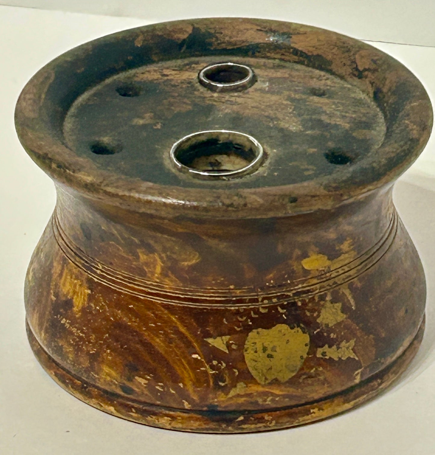 ANTIQUE CONNECTICUT TURNED WOODEN INKWELL LABELED