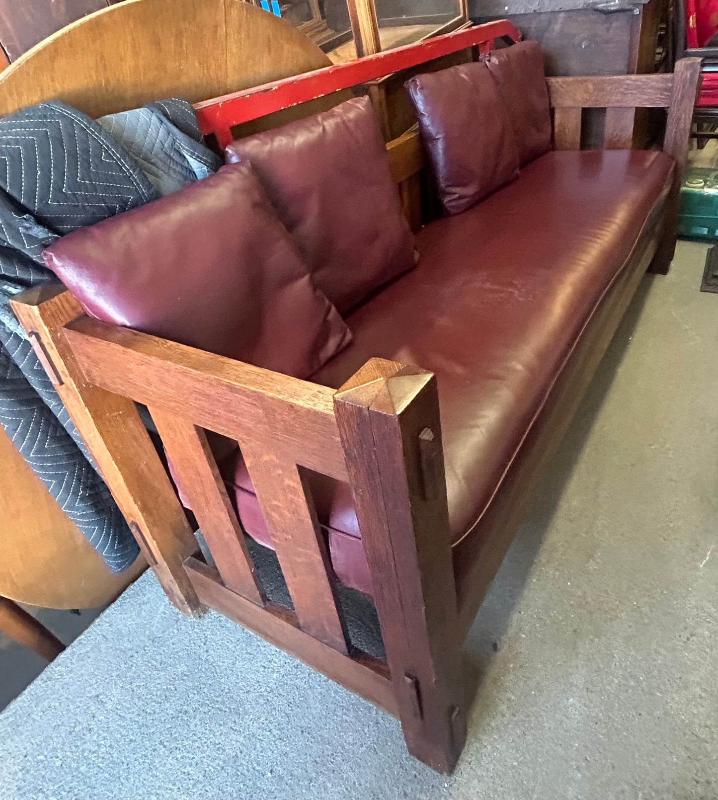 ANTIQUE MISSION OAK EVEN ARM SETTLE COUCH BY OAK CRAFT