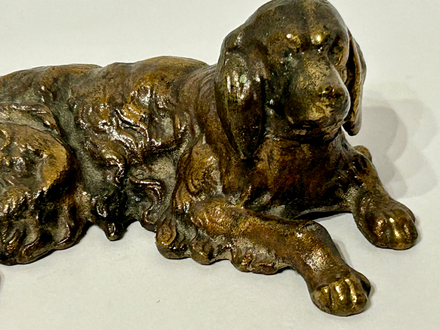 DOG FIGURAL ANTIQUE BRONZE STATUE