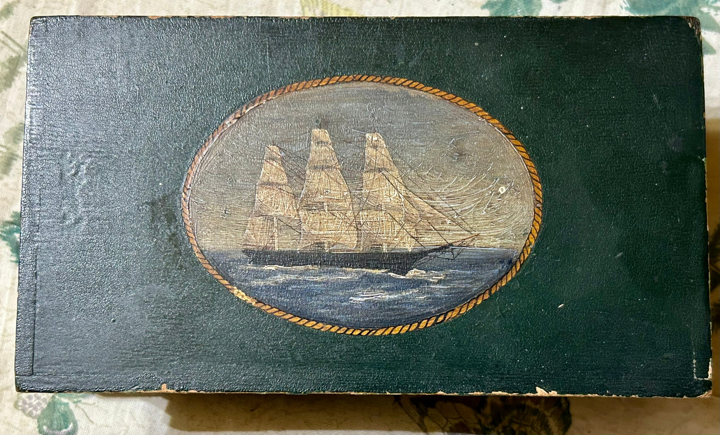 MINIATURE PAINTED SEA CHEST BY NUTTINGS  MARBLEHEAD WORKSHOP