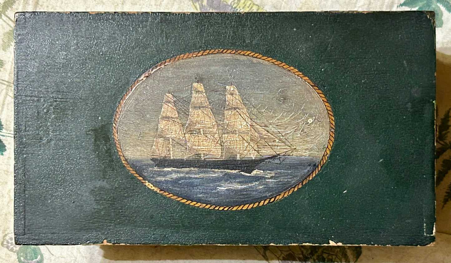 MINIATURE PAINTED SEA CHEST BY NUTTINGS  MARBLEHEAD WORKSHOP