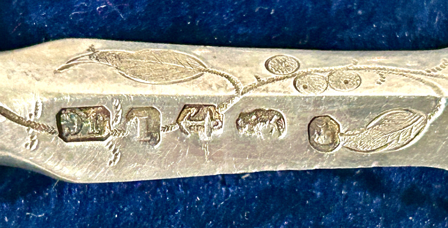 STERLING SILVER ANTIQUE FISH SET