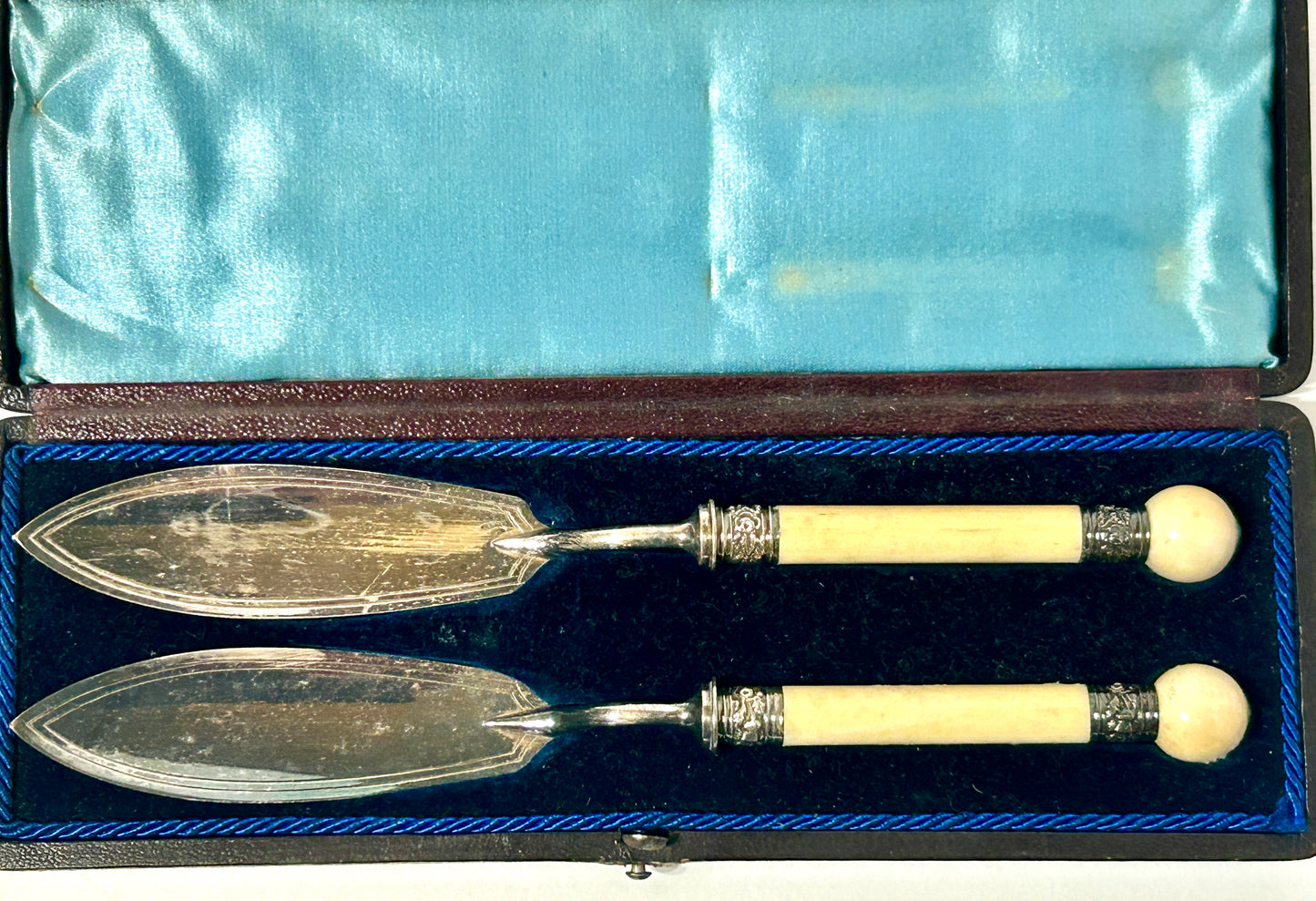 ANTIQUE ELECTROPLATE SILVER AND IVORY SERVERS IN CASE