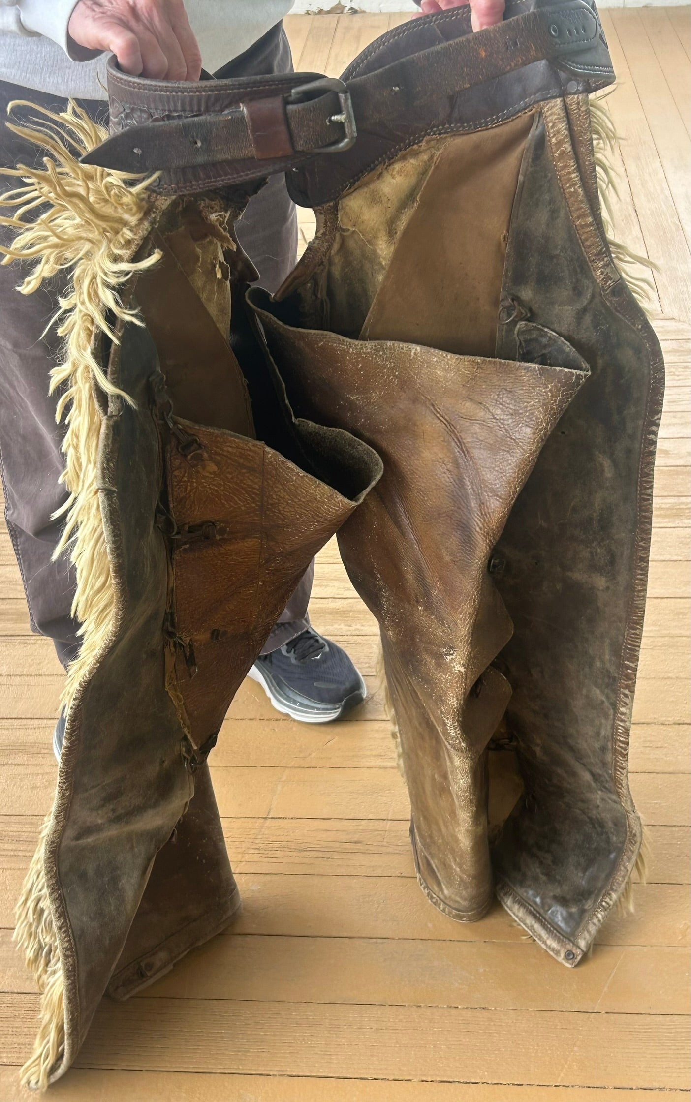 HAMLEY & CO.  PENDLETON, OREGON PAIR OF WOOLY CHAPS