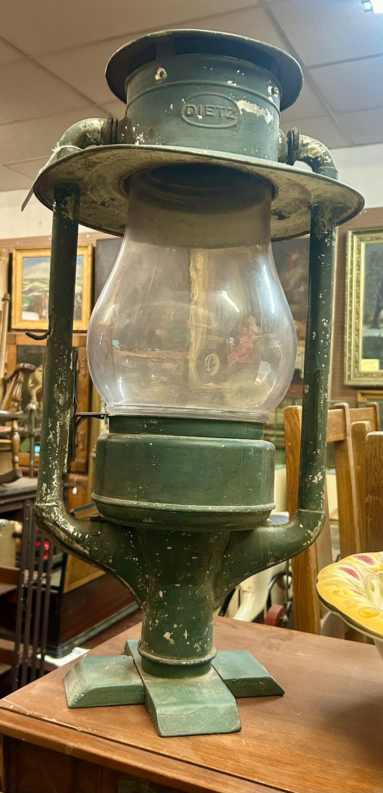 DIETZ ANTIQUE KEREOSENE STREET LAMP