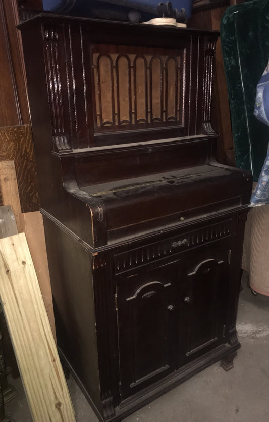 RARE PIANO SHAPE WIND UP UNIVERSAL CEDAR RAPIDS. IOWA PHONOGRAPH