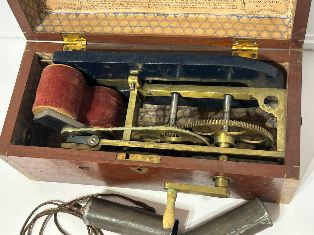 Kidder Machine KIDDER EARLY ELECTRO SHOCK MEDICAL MACHINE – Triple A Antiques