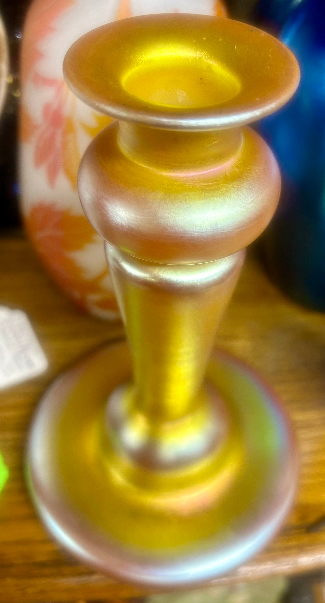 GOLD IRRIDESCENT GLASS ANTIQUE VASE OR CANDLESTICK