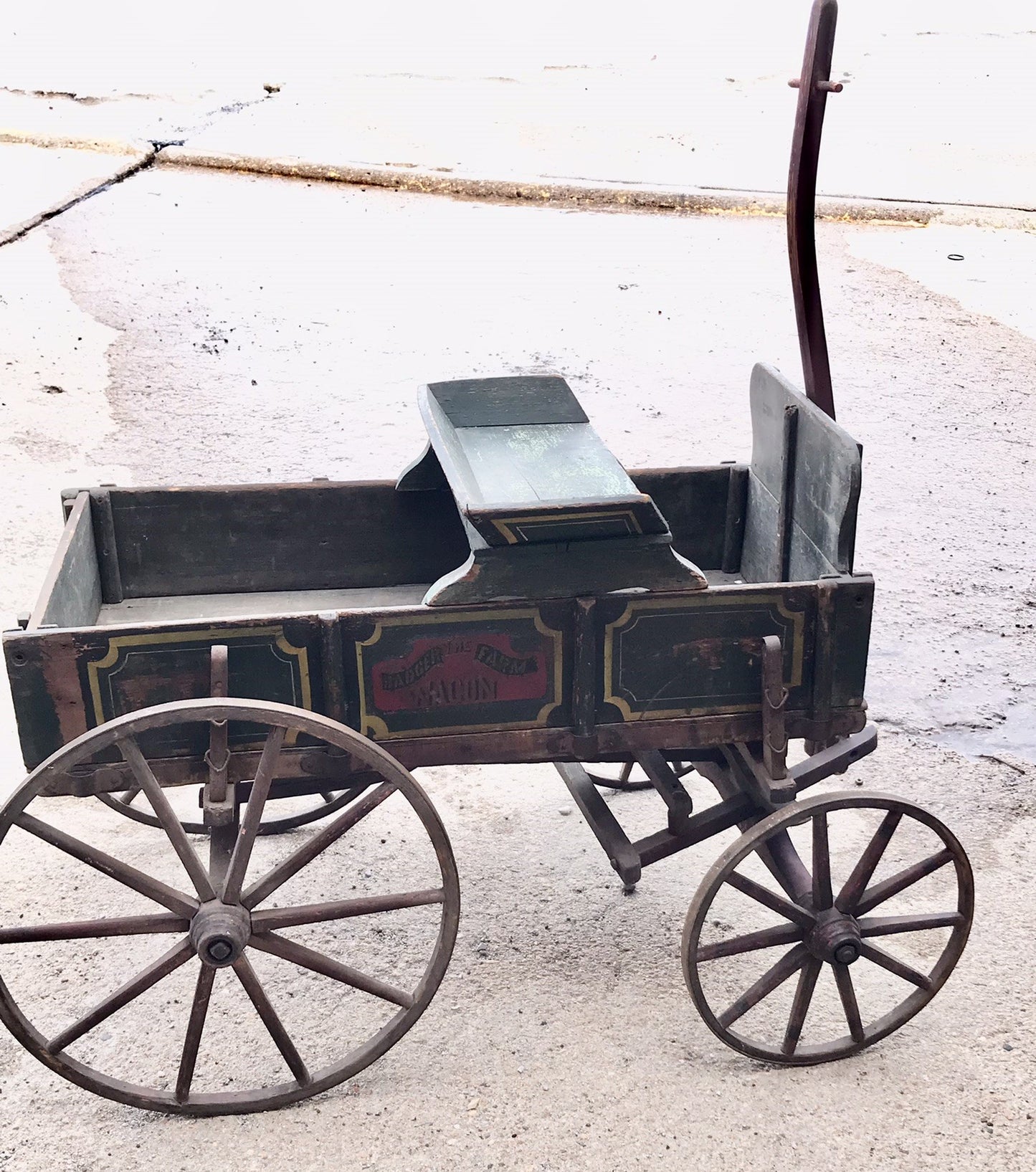 ANTIQUE CHILDS SIZE ADVERTISING BADGER FARM WAGON