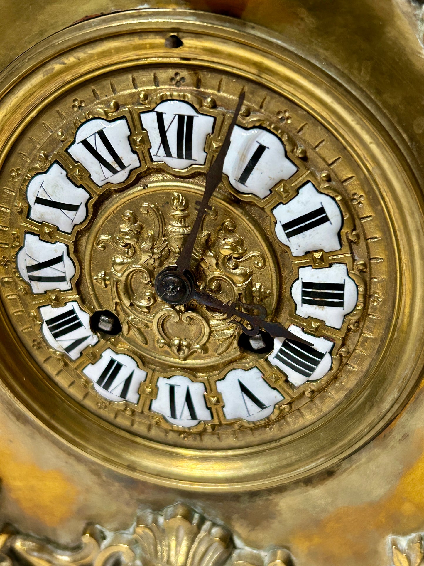 ANTIQUE LARGE BRONZE EUROPEAN MANTEL CLOCK