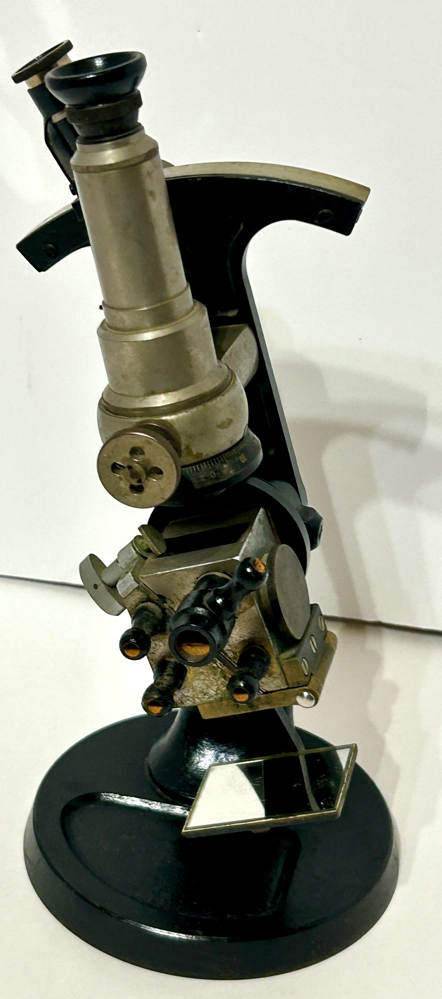 SCIENTIFIC CARL ZEISS REFRATOMETER