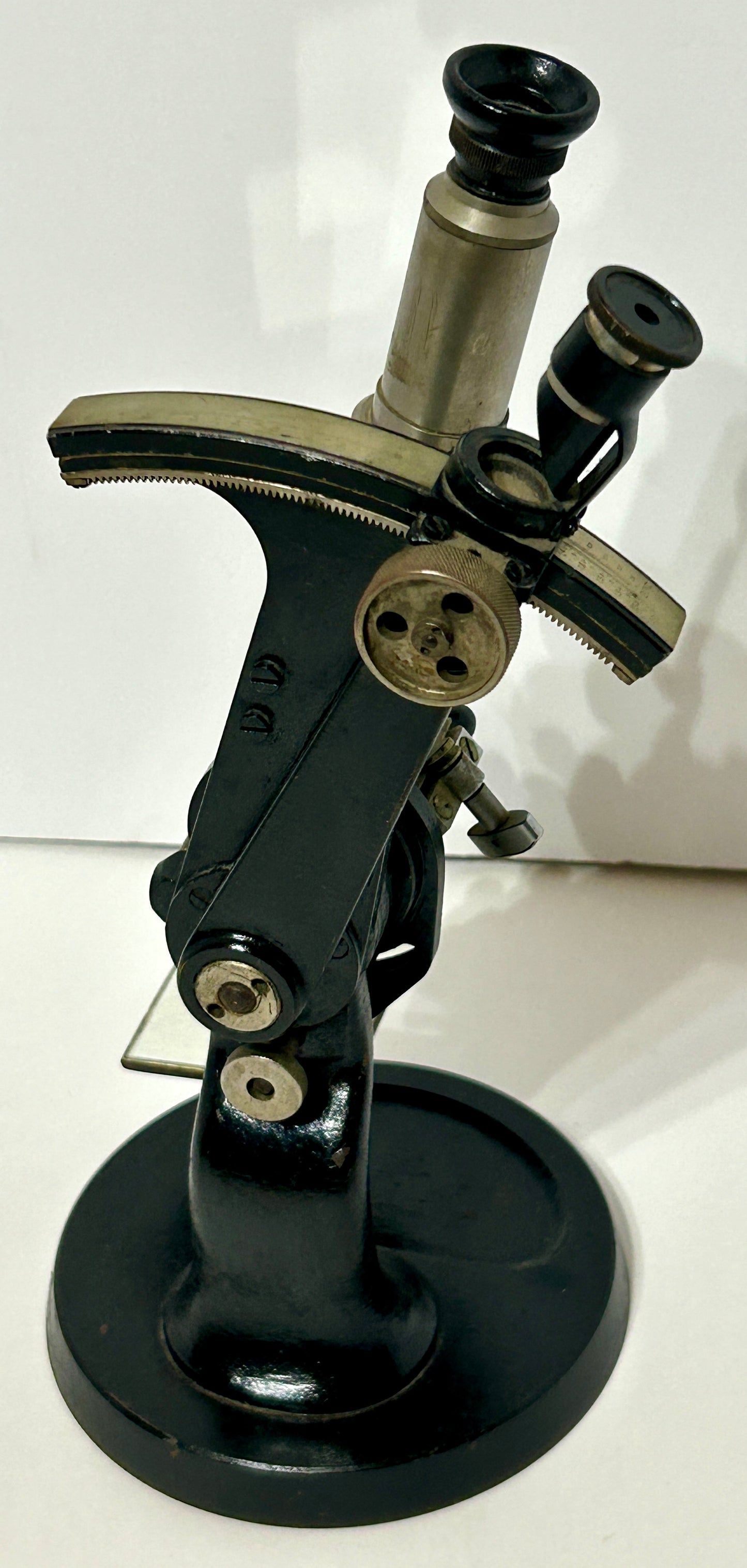 SCIENTIFIC CARL ZEISS REFRATOMETER