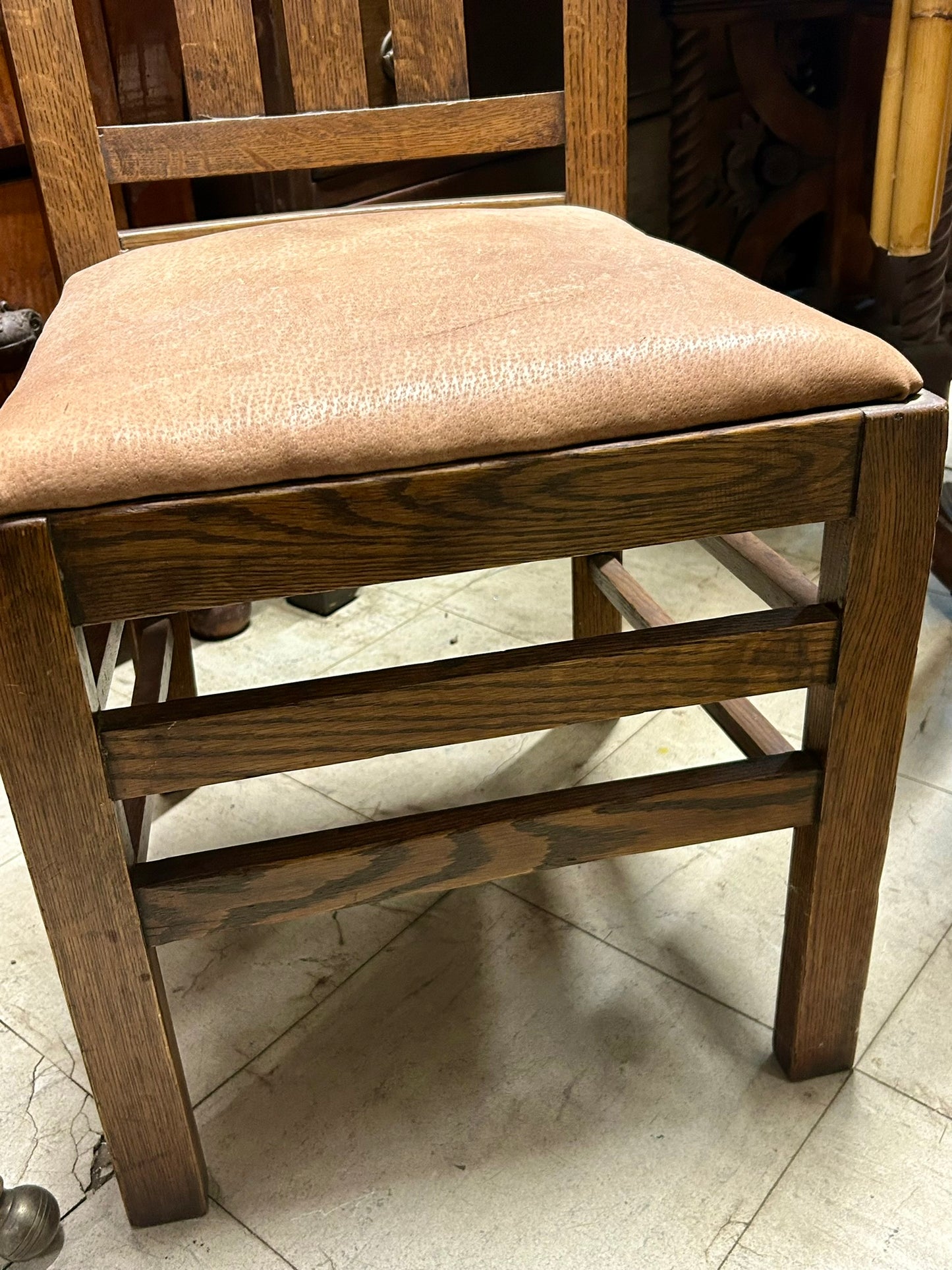 OAK SET OF ELEVEN MATCHING QUALITY EARLY 1900'S ARTS & CRAFTS CHAIRS