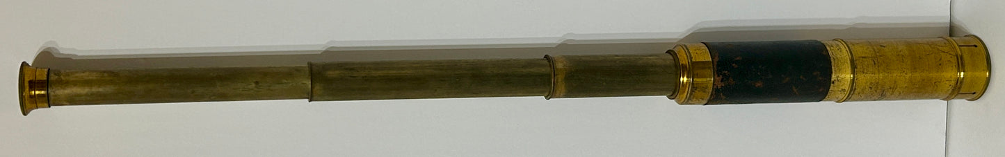 ANTIQUE TELESCOPE BRASS AND LEATHER