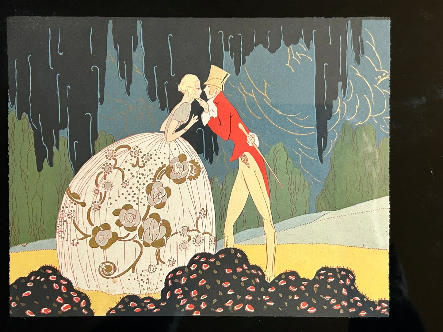 ART DECO TRAY WITH GLASS INSERT OF  GIRL WITH GIGANTIC ROUND SKIRT BESIDE MAN