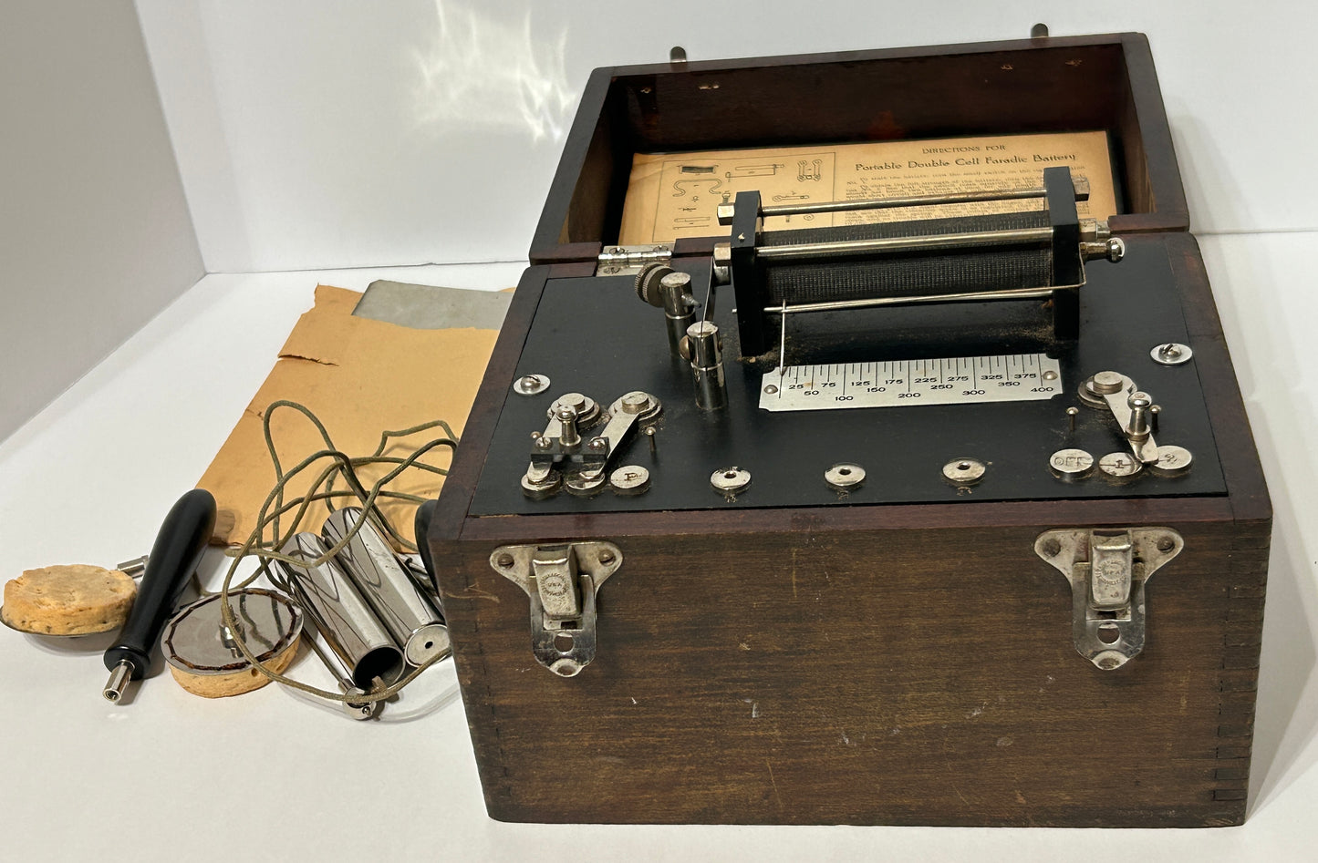 ANTIQUE QUACK ELECTRAPATHY MEDICAL DEVICE