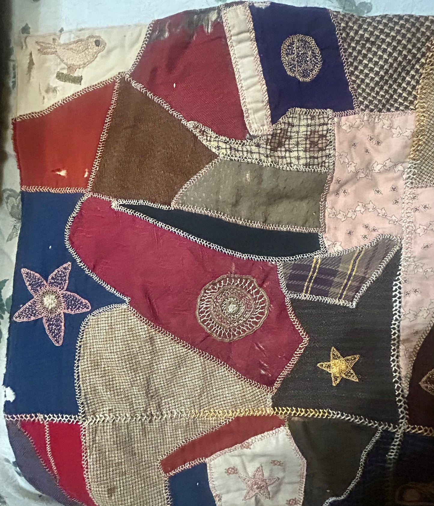 FOLK ART ANTIQUE CRAZY QUILT WITH FANTASTIC FIGURAL SQUARES