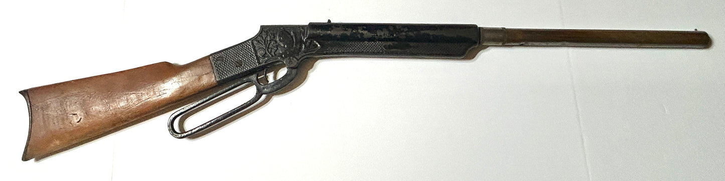ANTIQUE AIR RIFLE COLUMBIAN BAILY COMPANY LEVER ACTION AIR RIFLE WITH SQUIRREL DESIGN 1895