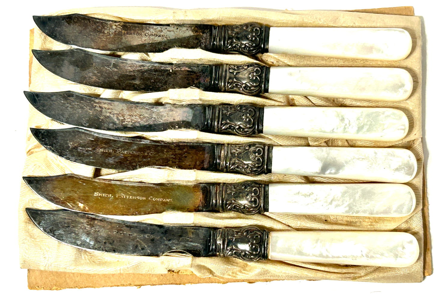 ANTIQUE STERLING AND MOTHER OF PEARL HANDLE SET FRUIT KNIVES
