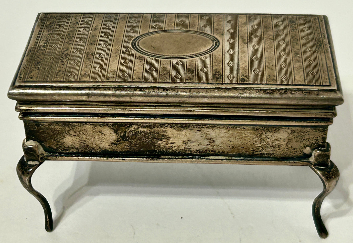 ANTIQUE STERLING RING OR JEWELRY BOX