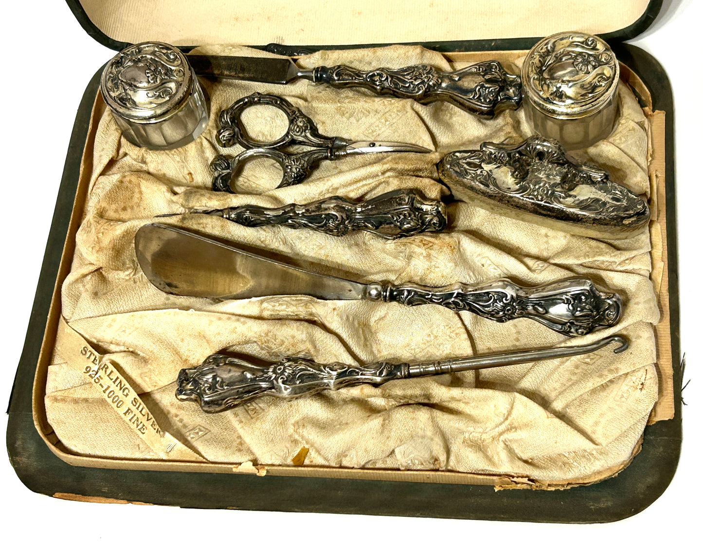 ANTIQUE STERLING SILVER DRESSER SET