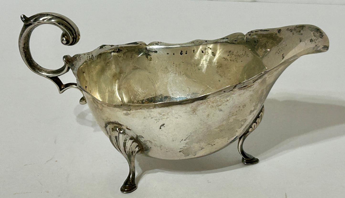 ANTIQUE STERLING SILVER SAUCE BOAT BY WM, HUTTON & SONS