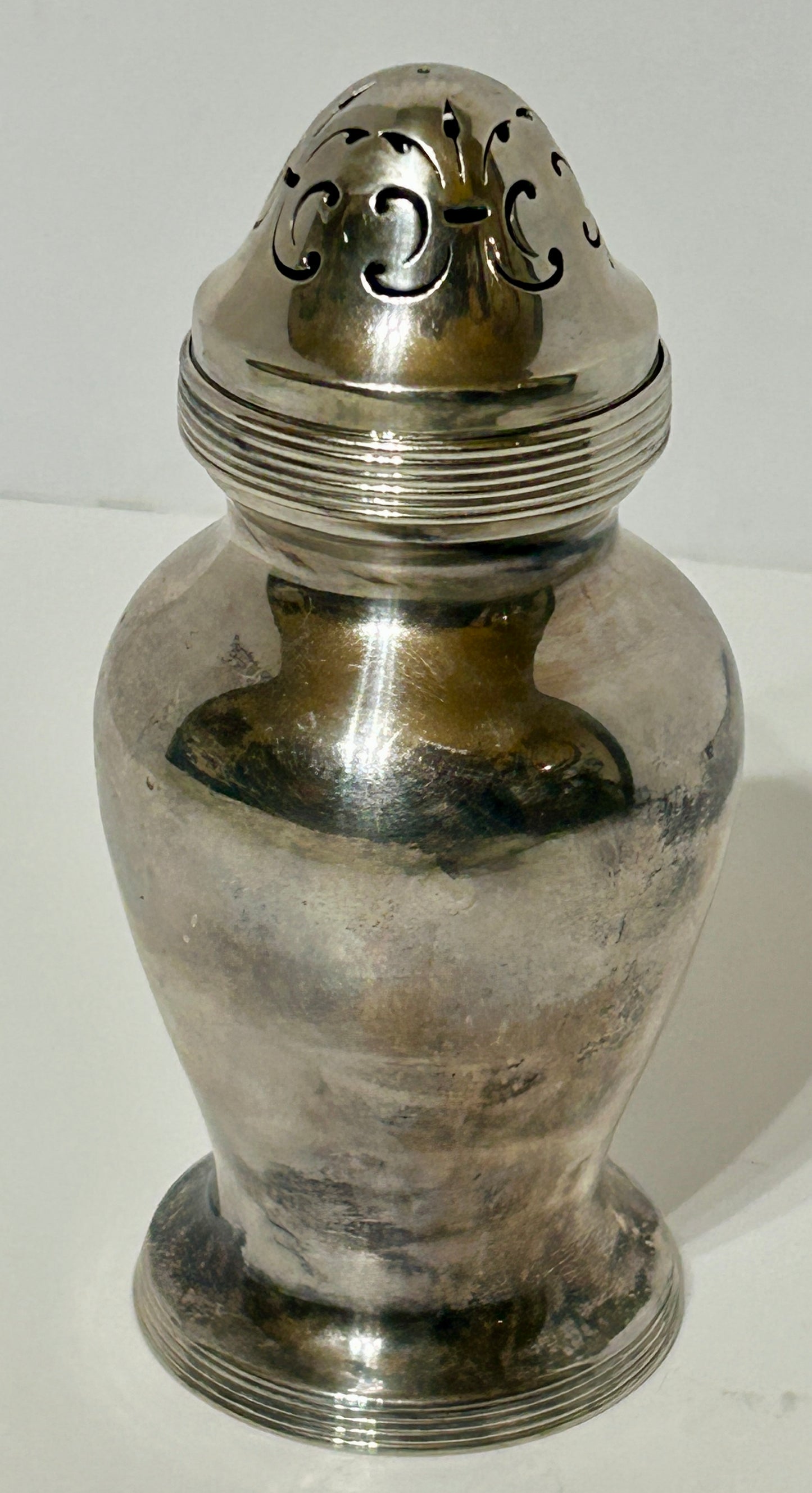 ANTIQUE STERLING SUGAR CASTOR BY EDWARD BARNARD & SONS