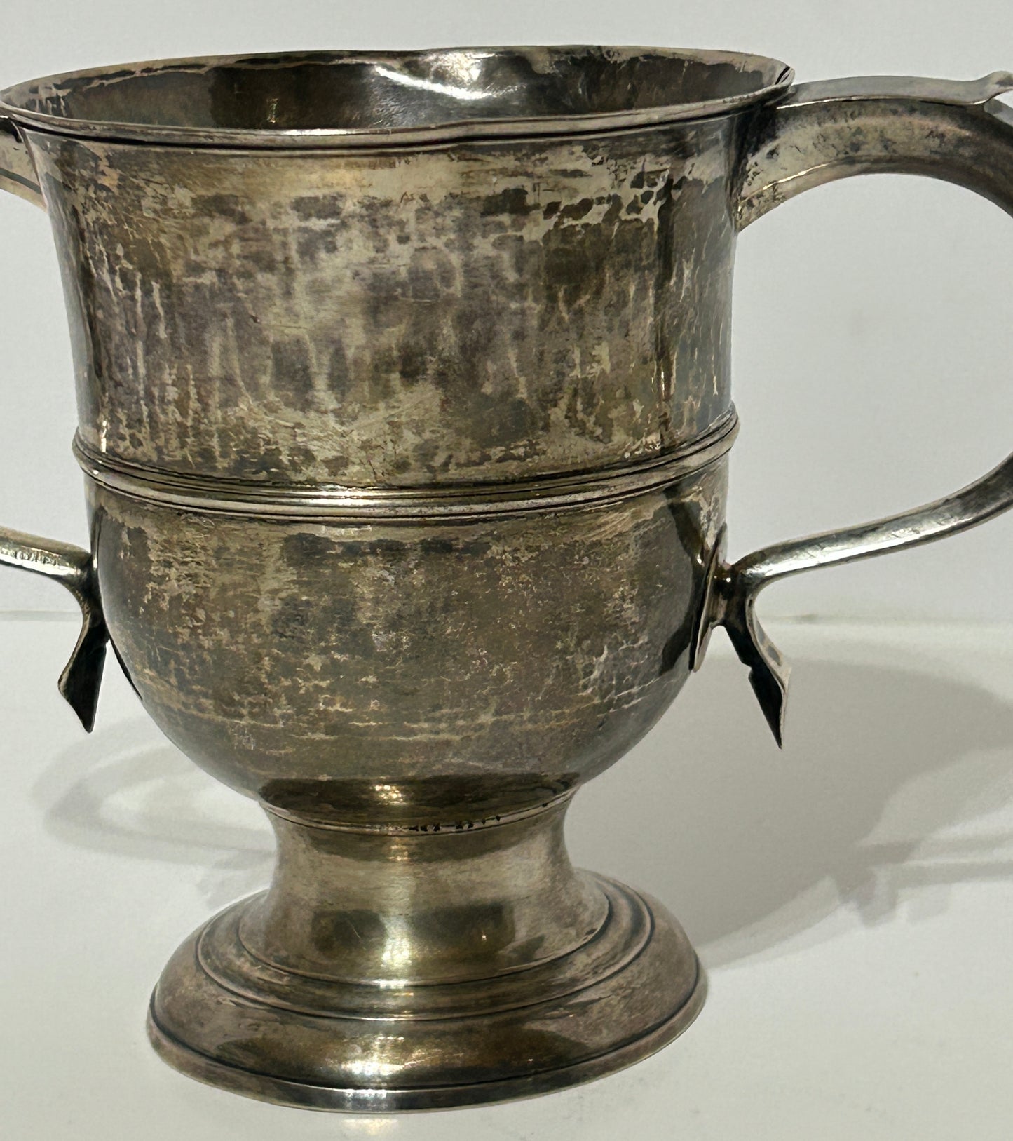 ANTIQUE STERLING SILVER LOVING CUP BY IMPORTANT LONDON MAKER FULLER WHITE DATED 1748