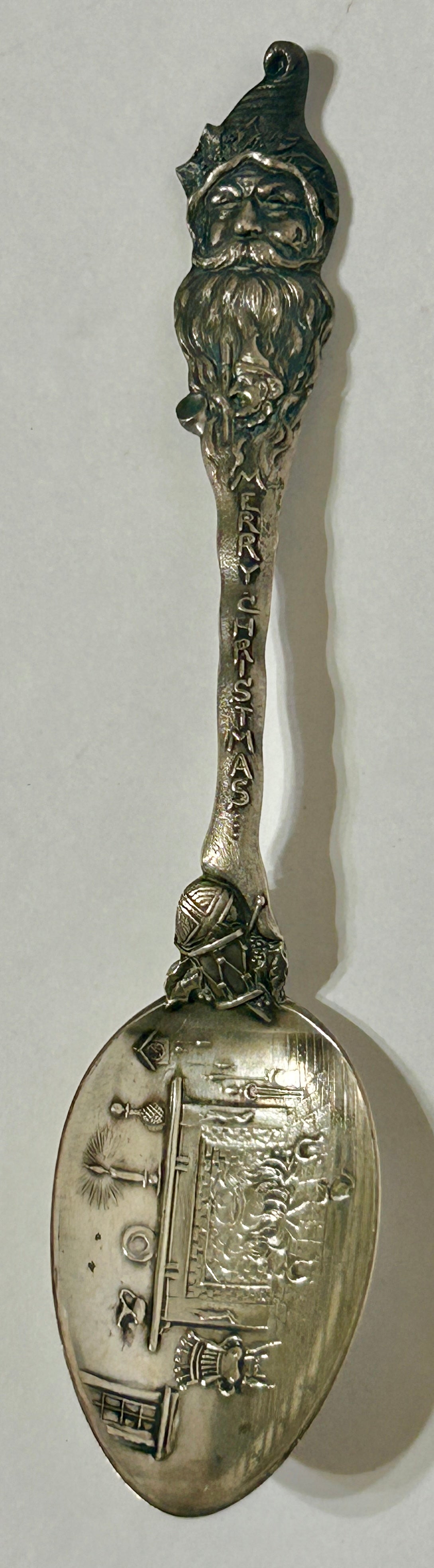 SANTA CLAUS STERLING ANTIQUE SPOON