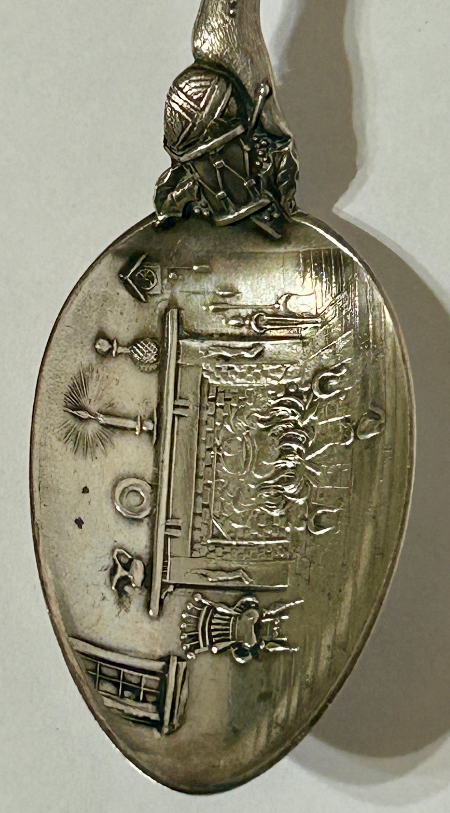 SANTA CLAUS STERLING ANTIQUE SPOON