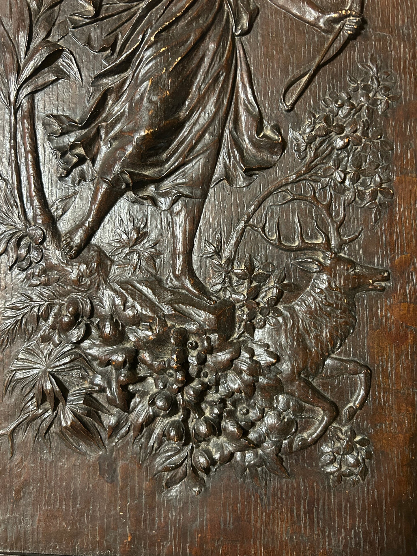 ANTIQUE CARVED WOOD CLASSICAL PLAQUES OF WOMEN HUNTING AND FISHING