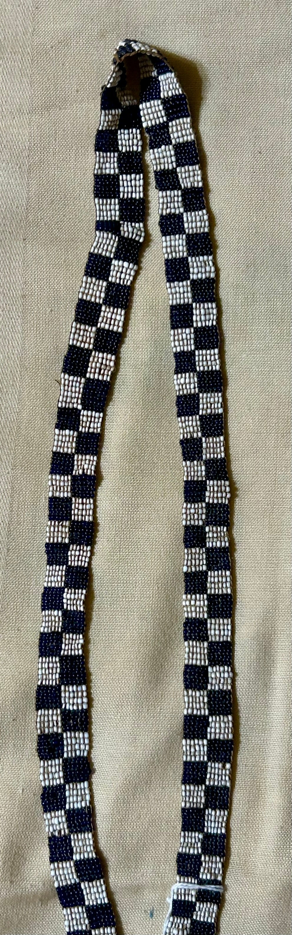 NATIVE AMERICAN LOOM BEADED BLUE AND WHITE NECKLACE
