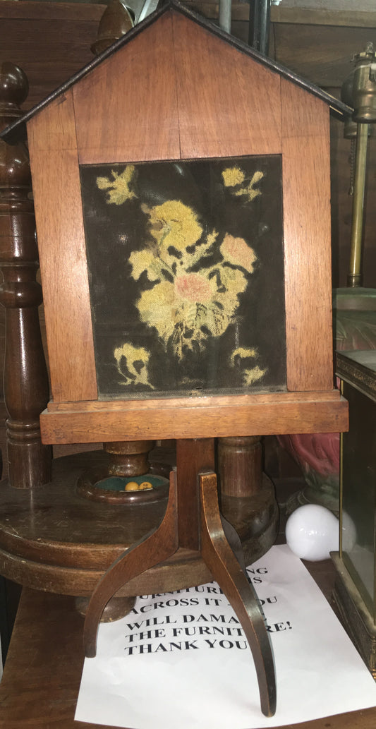1800's TABLE TOP CANDLE FIRE SCREEN WITH NEEDLE POINT